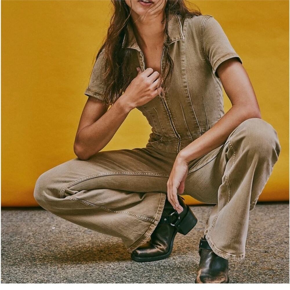 NWT We The Free Tan Jumpsuit with Short Sleeves Flare Leg Pants Size Large Bin6